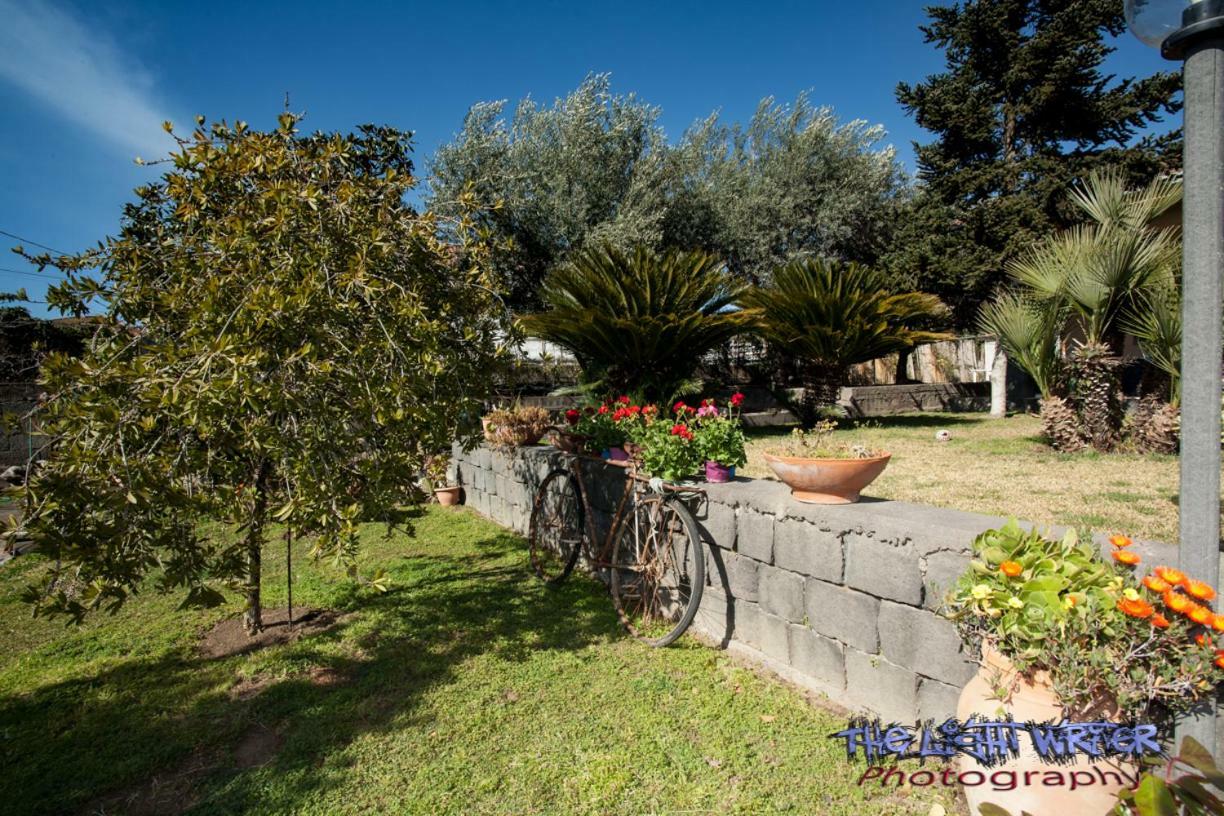 Etna Travellers B&B Mascalucia Eksteriør billede